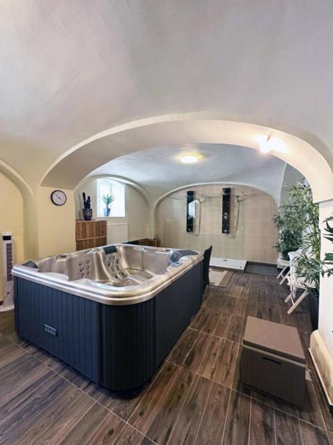 Wienerwald Residenz Баден Екстериор снимка
