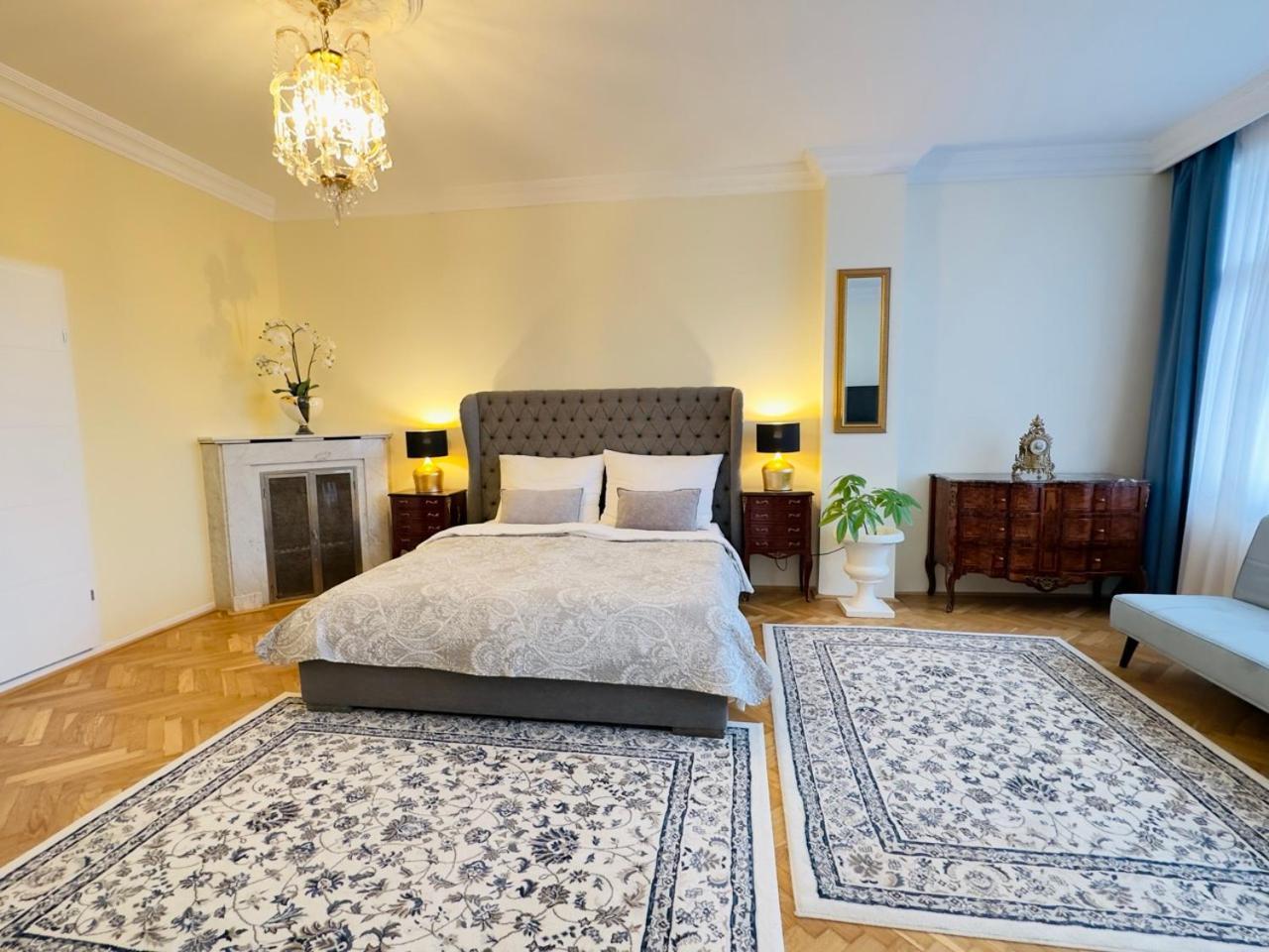 Wienerwald Residenz Баден Екстериор снимка